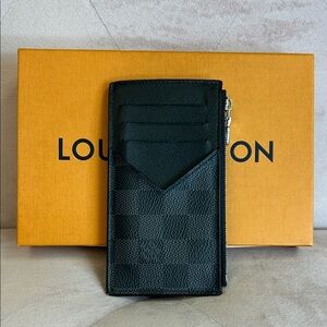 Louis Vuitton Coin Card Holder in Damier Graphite
